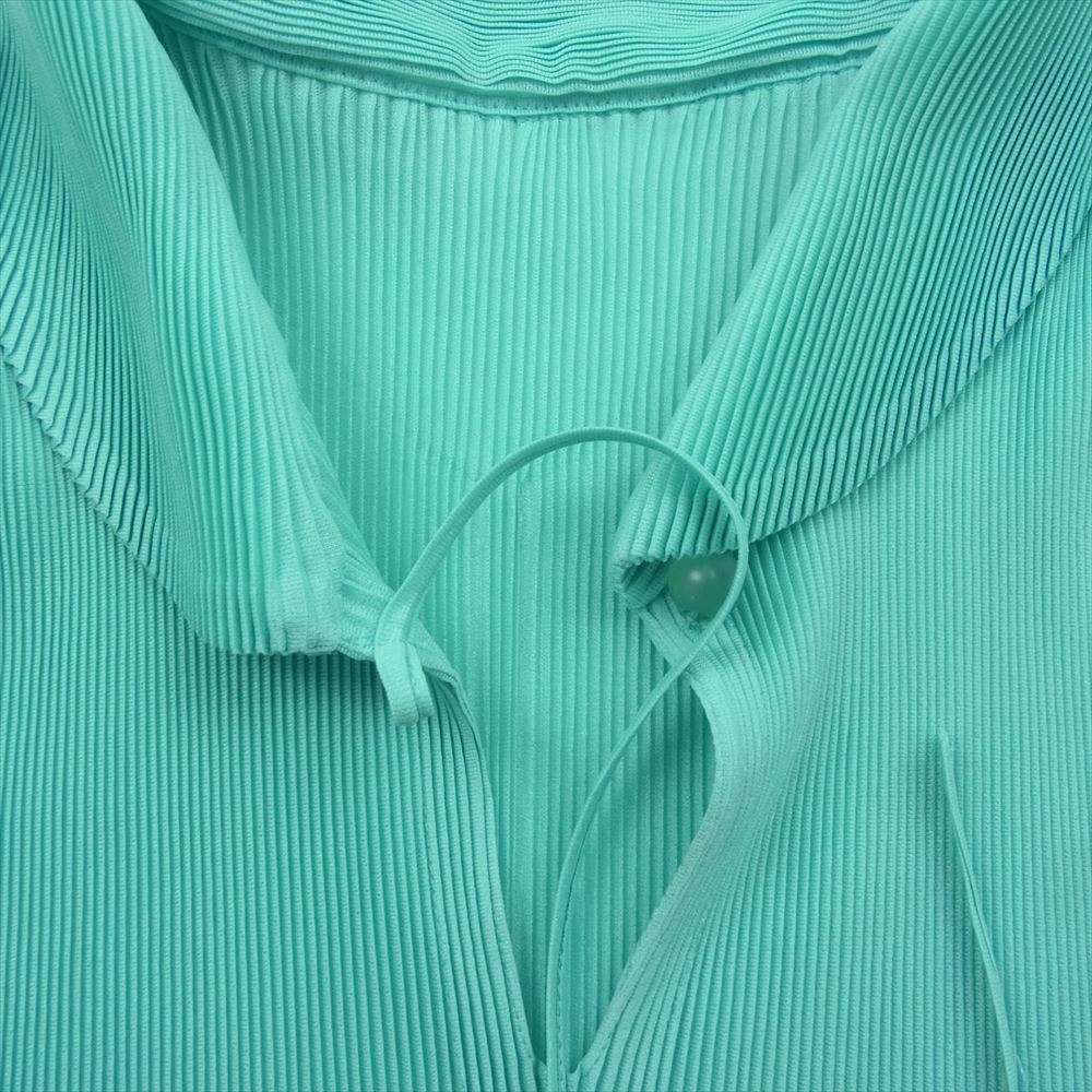 PLEATS PLEASE プリーツプリーズ イッセイミヤケ 7562025 プリーツ加工 細プリーツ スキッパー ラウンドカラー 半袖 プルオーバー シャツ グリーン系 03【中古】