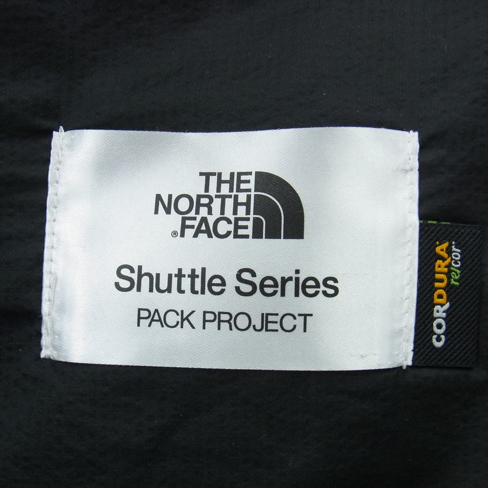THE NORTH FACE ノースフェイス NM82333  Shuttle Tote シャトル ナイロン トート 26L  ブラック系【中古】