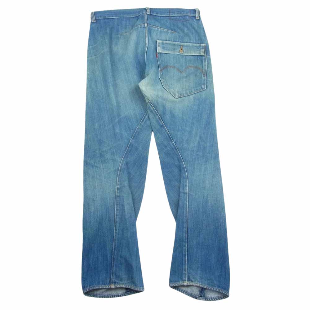 Levi's RED リーバイスレッド 2003-1117 1st STANDARD 立体裁断 ファースト スタンダード デニム パンツ インディゴブルー系 30/32【中古】