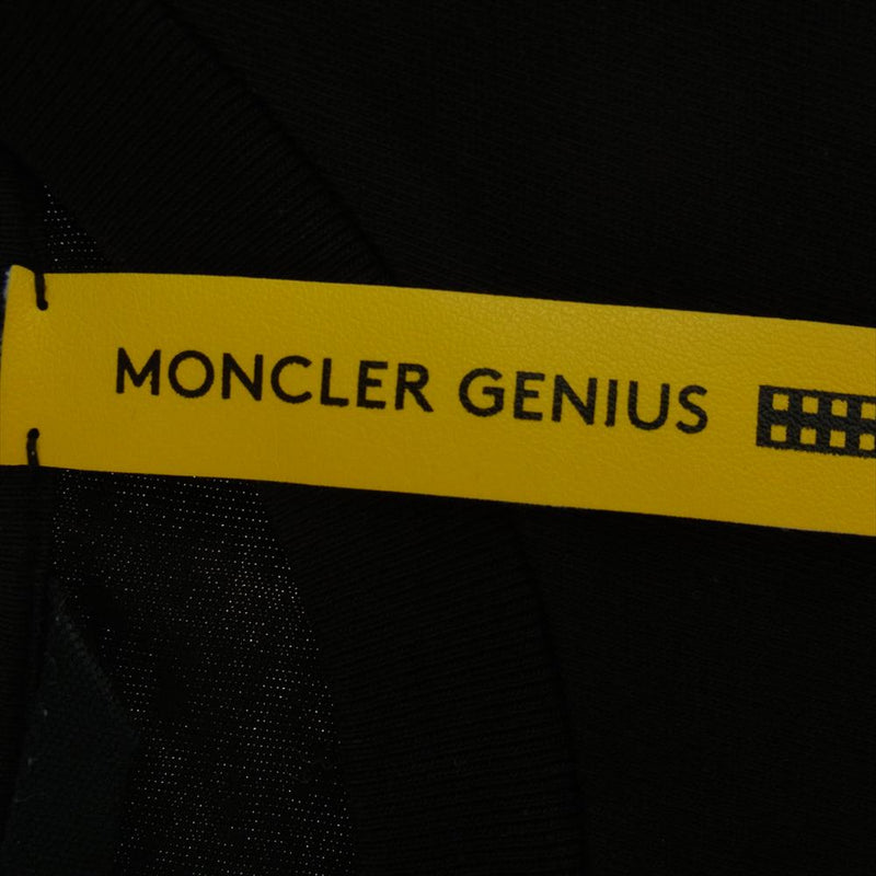 MONCLER モンクレール ロゴ パーカー フーディー イエロー 黄色 メンズ