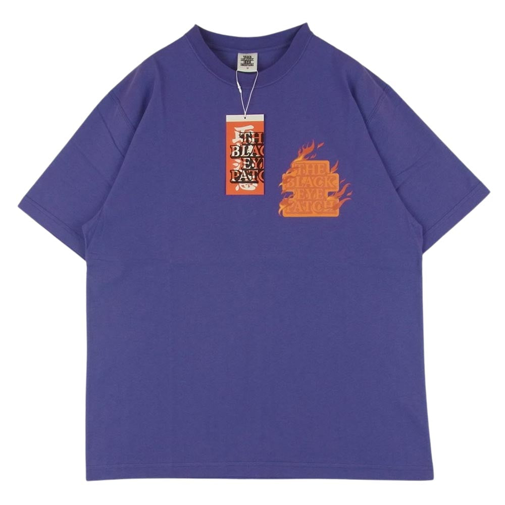 ブラック アイ パッチ 23SS BEPSS23TE53 BURNING OG LABEL TEE バーニング ロゴラベル プリント 半袖 Tシャツ パープル系 M【新古品】【未使用】【中古】