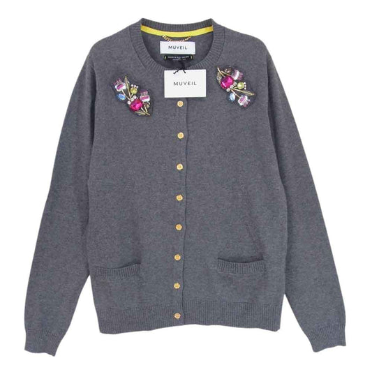 MUVEIL ミュベール ブローチ付 カーディガン グレー系 38【中古】