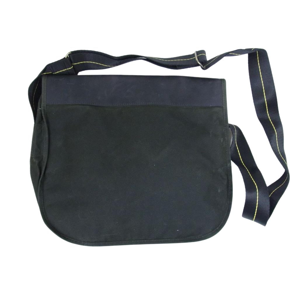 Barbour バブアー UBA0484SG71 ICONS WAX LEATHER TARRAS BAG 125周年 ショルダーバッグ カーキ系【極上美品】【中古】