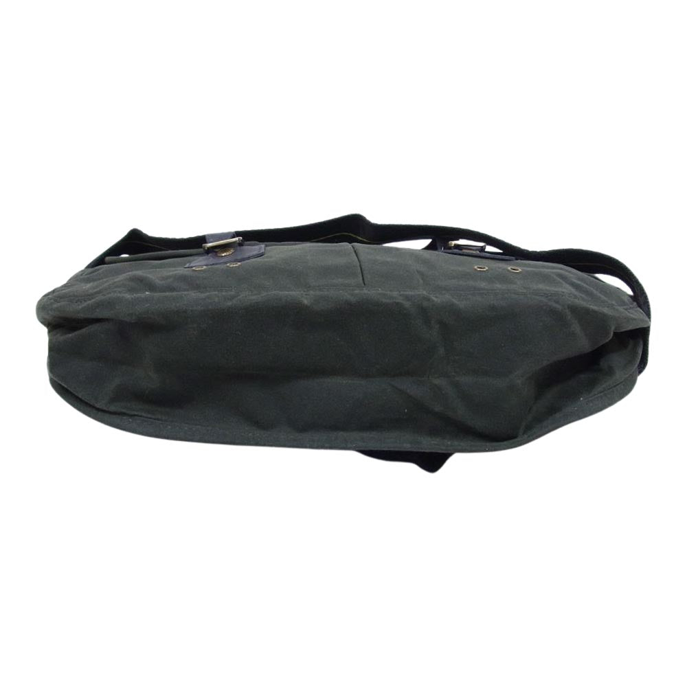 Barbour バブアー UBA0484SG71 ICONS WAX LEATHER TARRAS BAG 125周年 ショルダーバッグ カーキ系【極上美品】【中古】