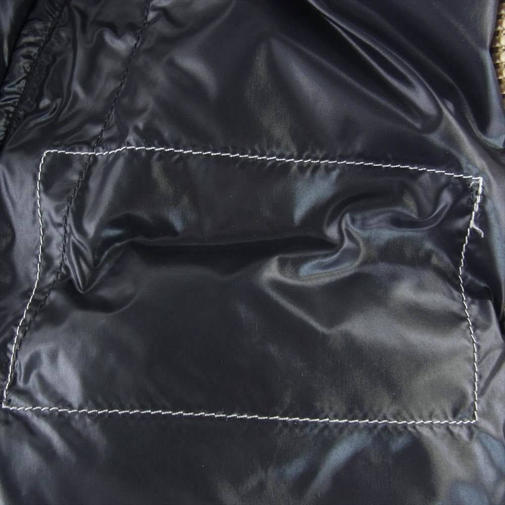MONCLER モンクレール 41310/50/68950 EVEREST エベレスト デカロゴ ワッペン ダウンジャケット ベージュ系 1【中古】