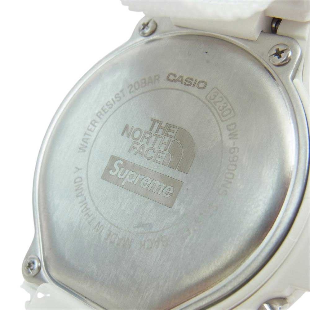 Supreme シュプリーム 22AW × THE NORTH FACE × G-SHOCK トリプルコラボ デジタル 腕時計 ウォッチ ホワイト系【中古】
