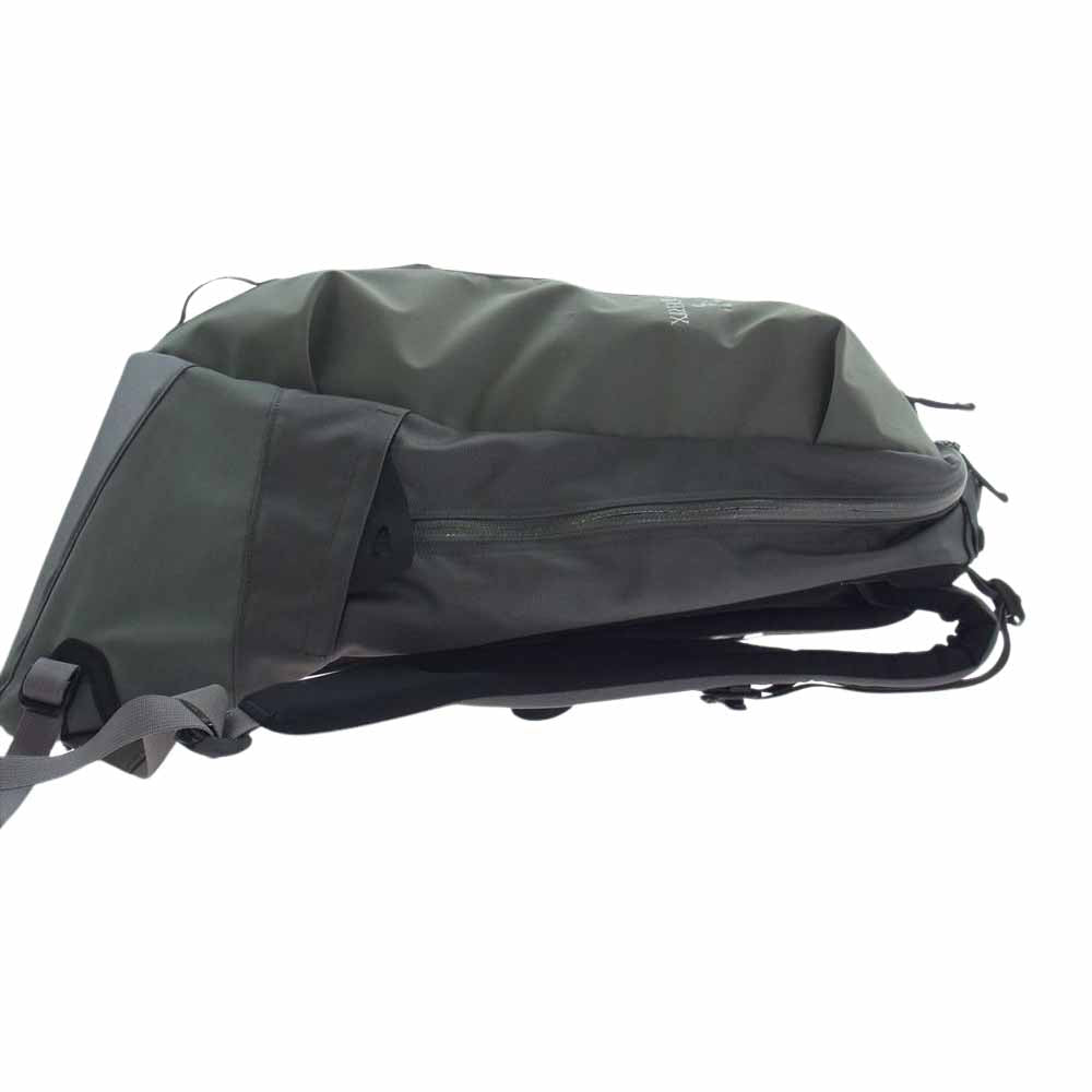 ARC'TERYX アークテリクス BEAMS別注 ARRO22 アロー22 バックパック グレー系【中古】