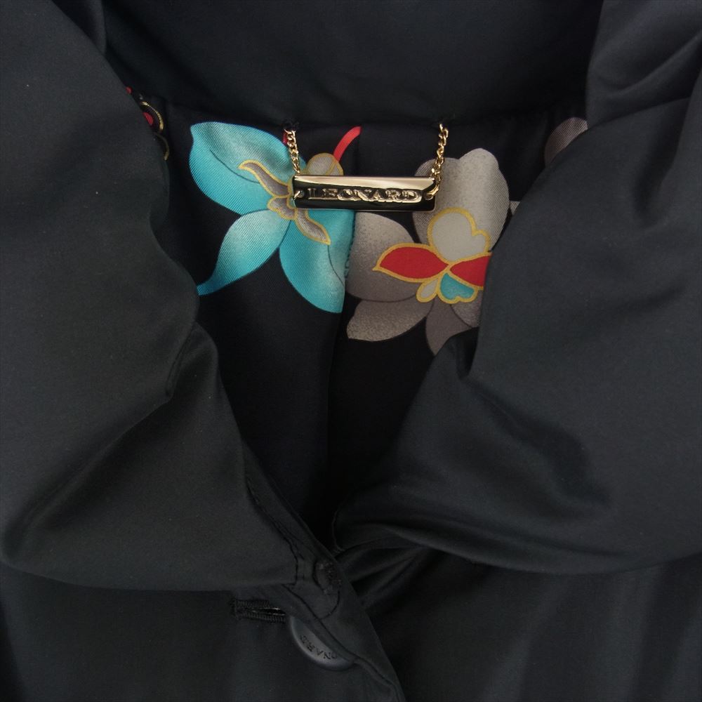 LEONARD レオナール 368181 シルク混 ダウン コート ジャケット 内総柄 フラワー 花柄 ブラック系 42【極上美品】【中古】