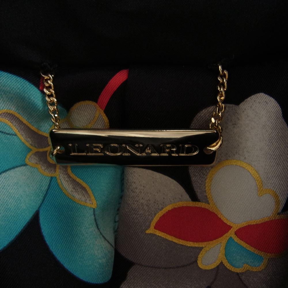 LEONARD レオナール 368181 シルク混 ダウン コート ジャケット 内総柄 フラワー 花柄 ブラック系 42【極上美品】【中古】