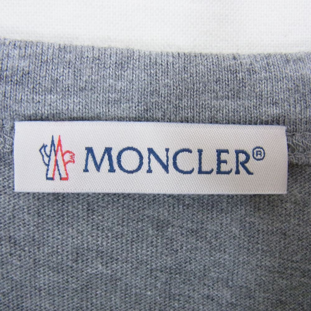 MONCLER モンクレール F20918C74810 MAGLIA T-SHIRT フロッキー プリント ロゴ Ｔシャツ 半袖  グレー系 M【中古】