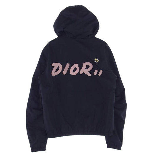 DIOR HOMME ディオールオム 19SS 923C450Z0152 × KAWS カウズ Nylon Hooded Jacket ナイロン フーデッド フーディー パーカー ジャケット Bee刺繍 ネイビー系 50【中古】
