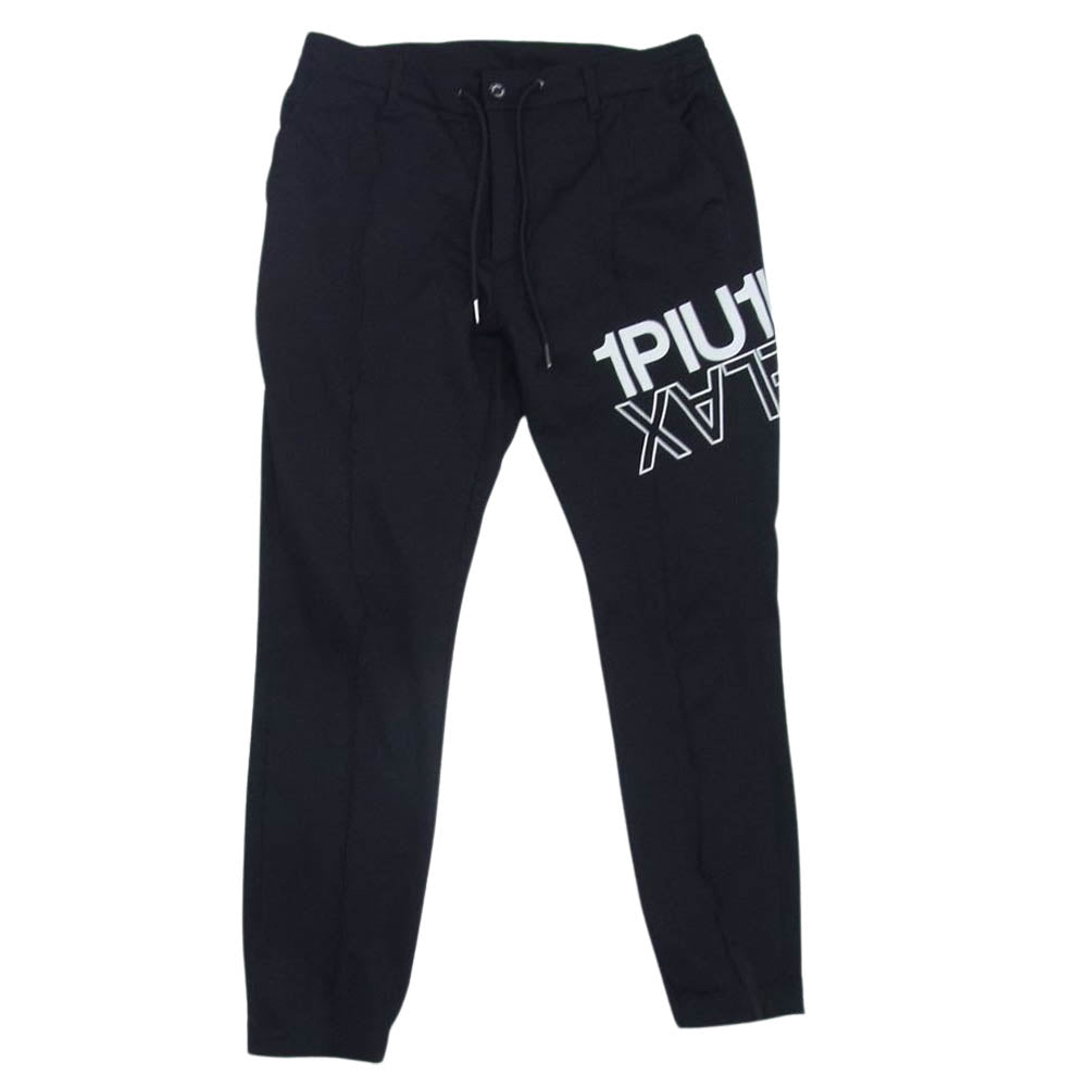 1piu1uguale3 ウノピュウノウグァーレトレ RELAX リラックス アタックロゴ スラックスパンツ ブラック系 L【中古】