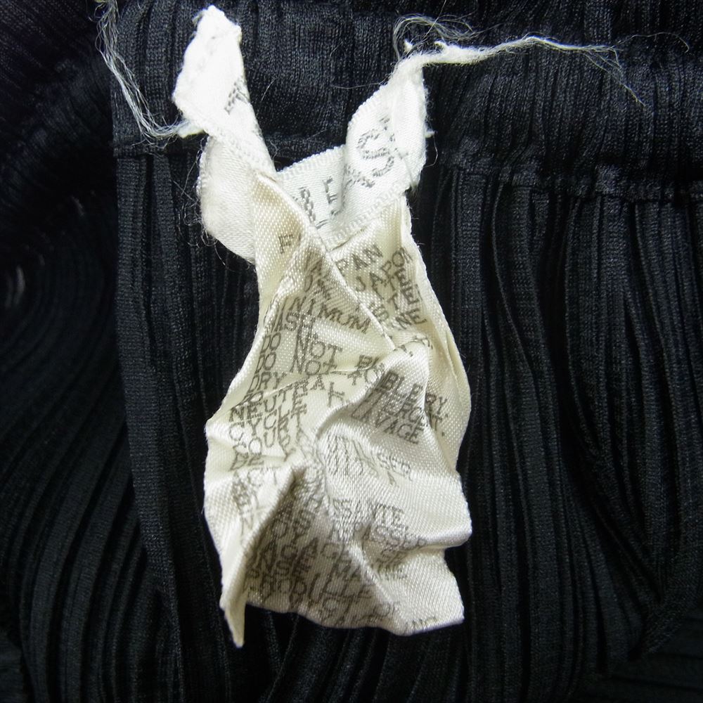 PLEATS PLEASE プリーツプリーズ イッセイミヤケ PP04-JF643 プリーツ加工 ロング ストレート パンツ ブラック ブラック系 2【中古】