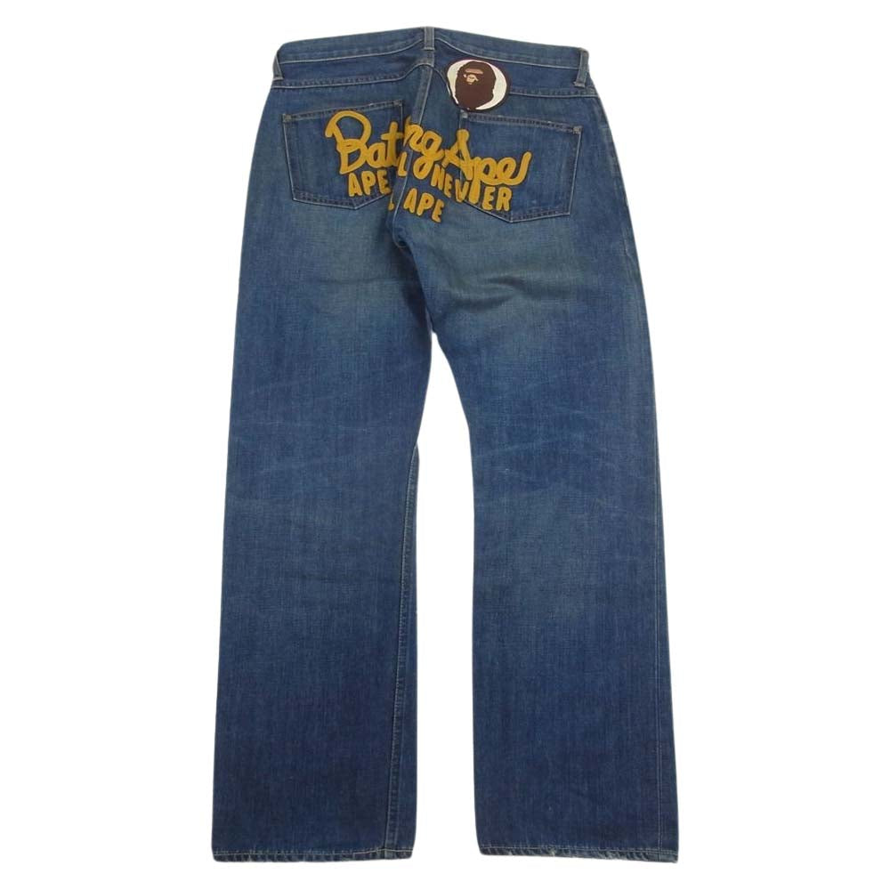 A BATHING APE アベイシングエイプ チャンピオン バック刺繍 デニム パンツ インディゴブルー系 M【中古】