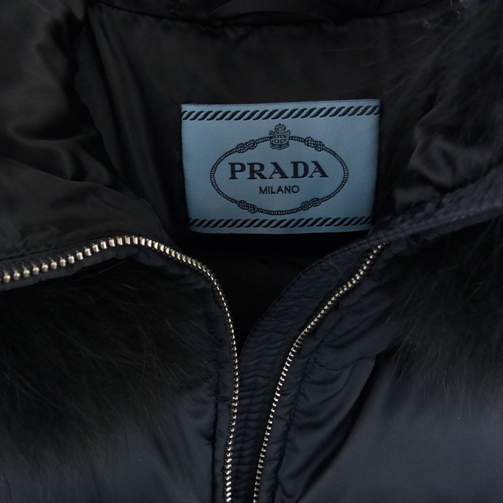 PRADA プラダ 28G060 R152 ROK 国内正規品 三角 トライアングル ロゴ プレート ファー ダウン ジャケット ネイビー系 42【中古】