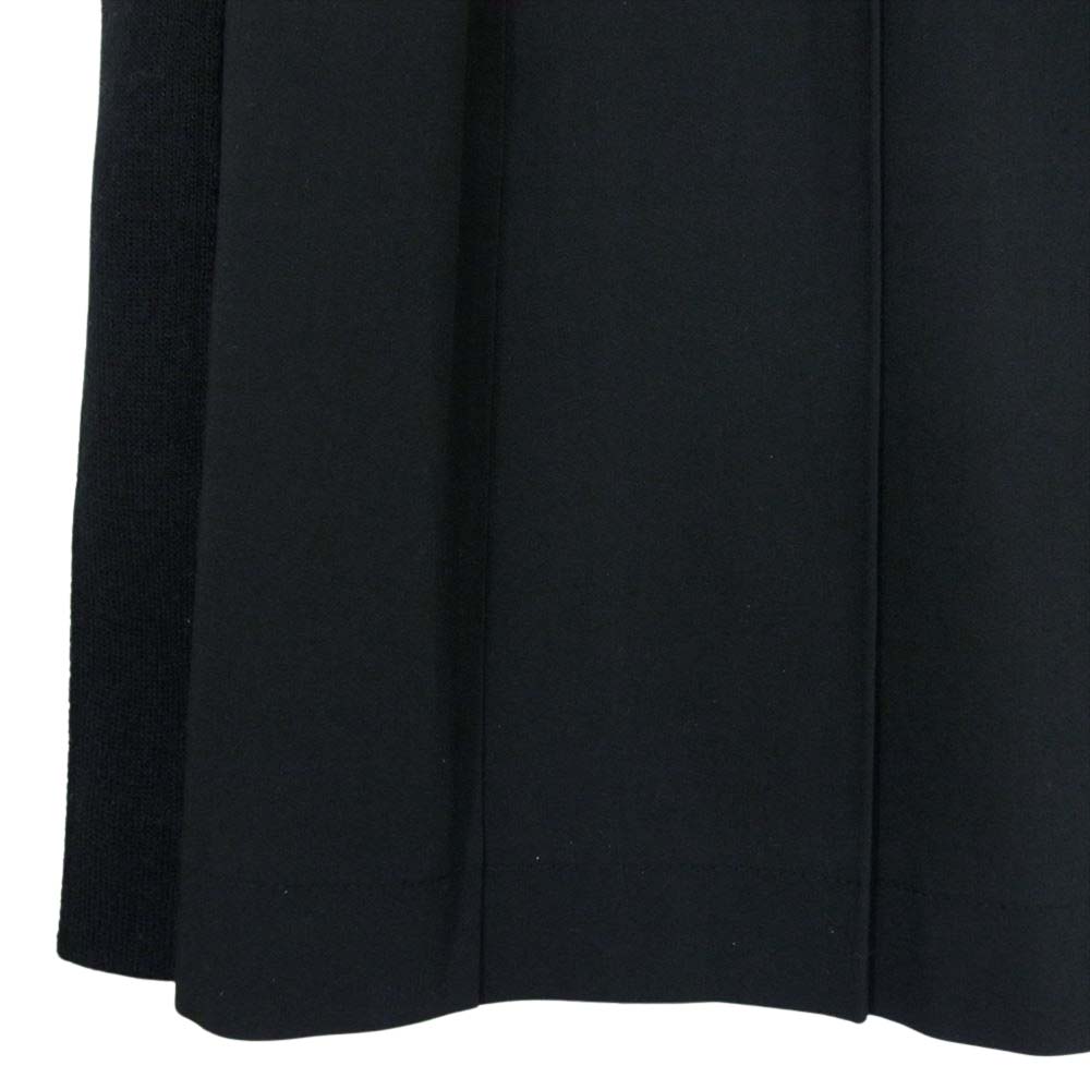 robe de chambre COMME des GARCONS ローブドシャンブルコムデギャルソン RI-S009 ウール サイドテープ プリーツ スカート ブラック系 M【中古】