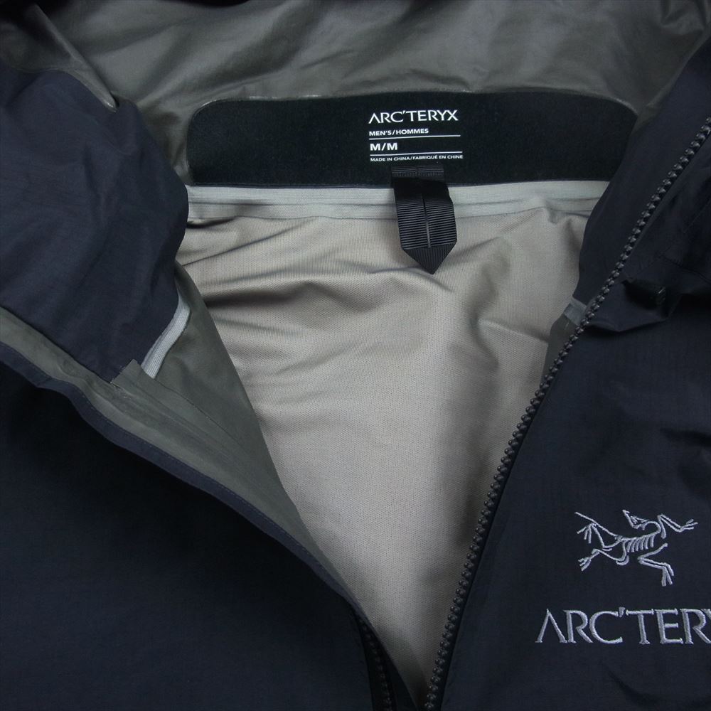 ARC'TERYX アークテリクス 23705-122247-10/19 国内正規品 BETA SL HYBRID JKT ベータ ハイブリッド ナイロン ジャケット ブラック系 M【美品】【中古】