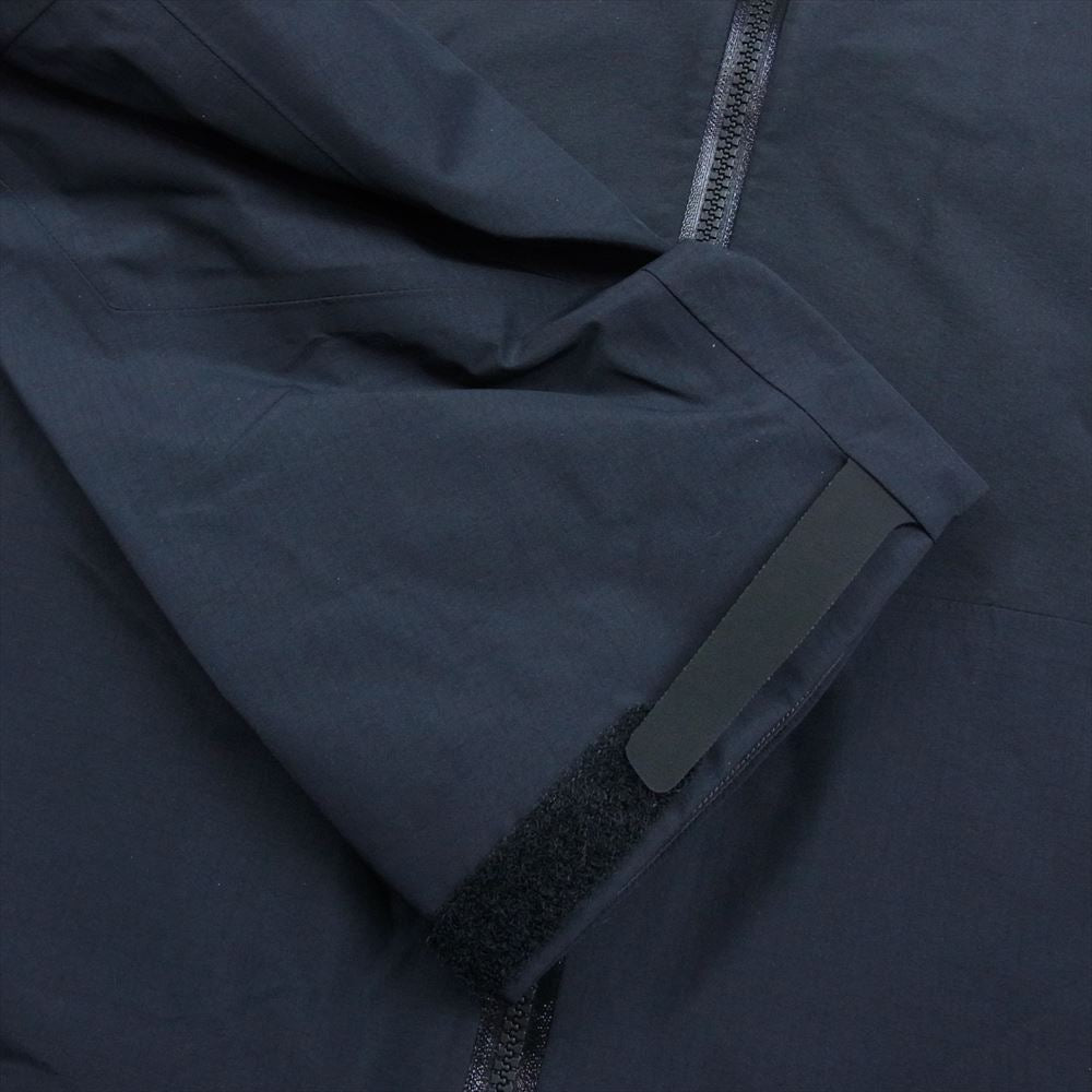 ARC'TERYX アークテリクス 23705-122247-10/19 国内正規品 BETA SL HYBRID JKT ベータ ハイブリッド ナイロン ジャケット ブラック系 M【美品】【中古】