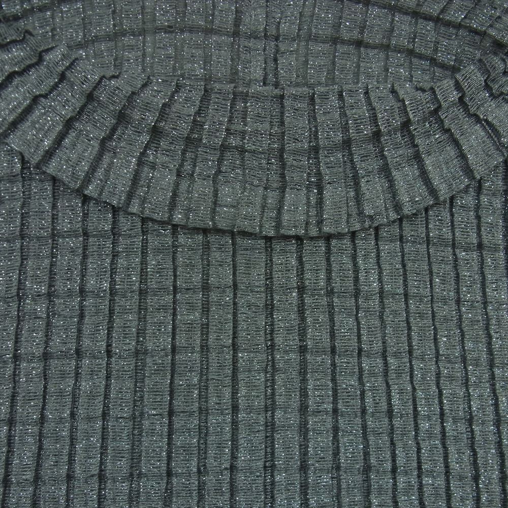 ISSEY MIYAKE イッセイミヤケ MI01FR467 me ミー ボックスプリーツ加工 ラメ タートルネック ノースリーブ ニット プルオーバ― カットソー グレー系 -【中古】