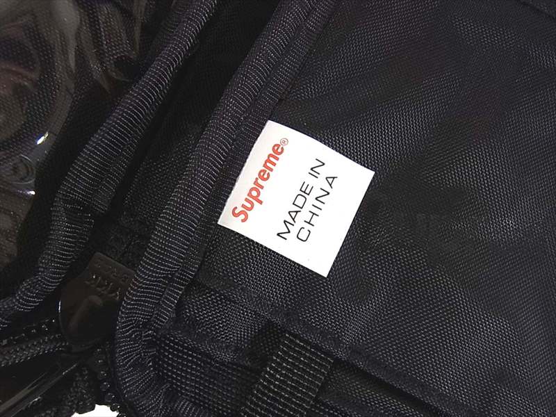 Supreme シュプリーム 19AW Small Zip Pouch スモールジップポーチ 2019秋冬新作 19FW 黒 黒【新古品】【未使用】【中古】