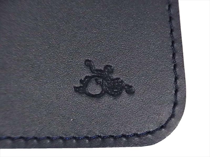 KAWATAKO カワタコ 革蛸 台形ミドルワレット レザー 二つ折り財布 ネイビー 紺  紺【極上美品】【中古】